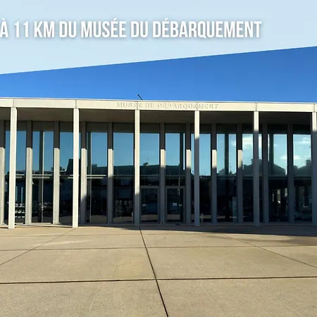 Epopee Bien Equipe 2eme Etage Sans Ascenseur Au Calme Dans Cour Interieure Hyper Centre Parking Public Gratuit A Proximite Proche Plages Du Debarquement 아파트 바이외